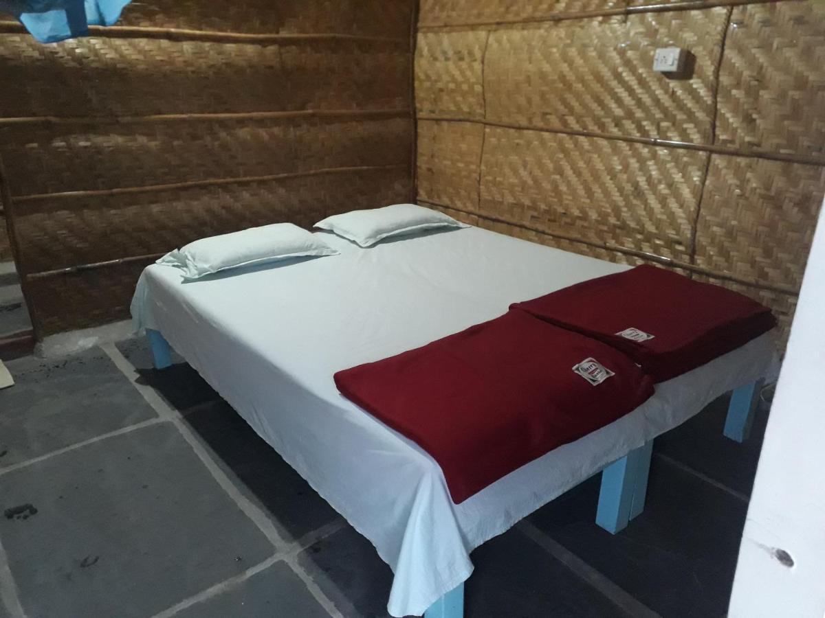 Hampi Nature Cottage ภายนอก รูปภาพ